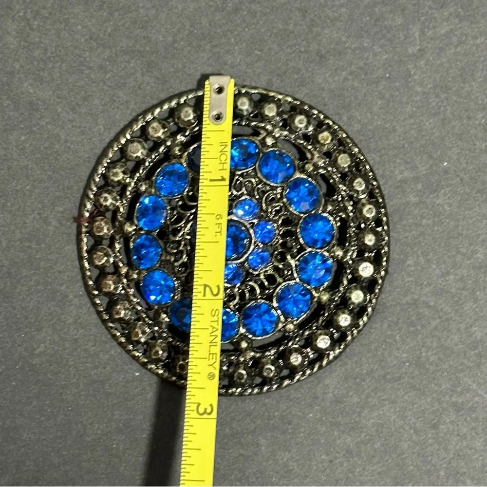 Vintage Rhinestone Pin - Picture 9 of 10